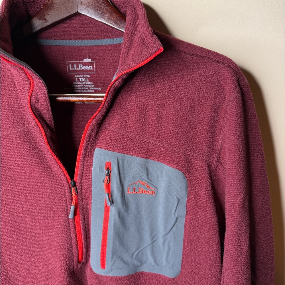 L.L. Bean Men's Medium Burgundy Fleece Slightly Fitted 1/4 Zip Pullover Sweater